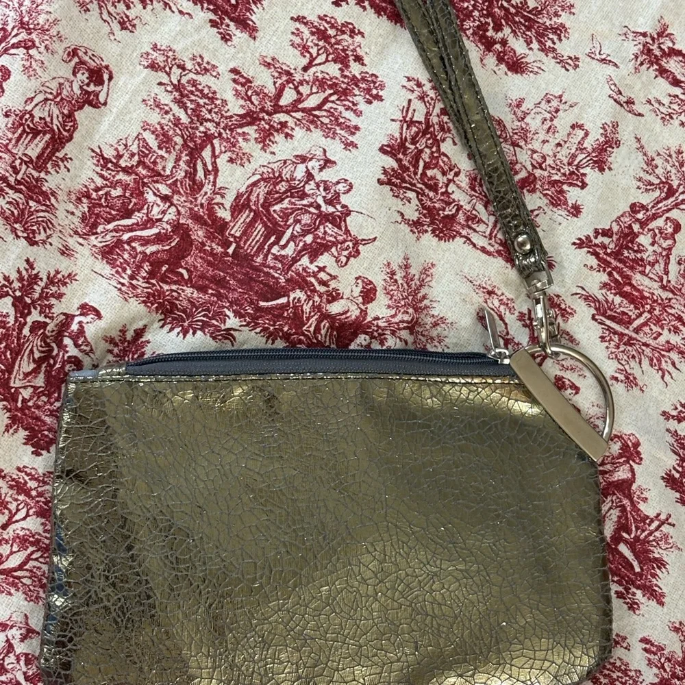 Metallic Gunmetal Zip Card Case Charm – Distressed Texture Heavy Silver Hardware